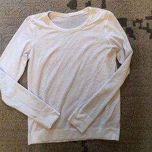 Lululemon long sleeve shirt